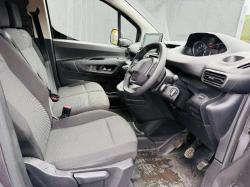 PEUGEOT PARTNER 6 SPEED VAN*YEAR 2023*VIDEO*