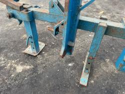 POST KNOCKER ON A JCB Q FIT HEADSTOCK*VIDEO*