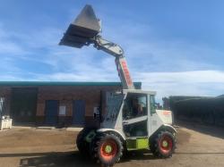 CLAAS 928PLUS 4WD TELEHANDLER*AG SPEC*C/W BUCKET & TINES*VIDEO*