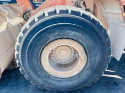 DOOSAN DL400 4WD LOADING SHOVEL *C/W REVERSE CAMERA AND BUCKET*VIDEO*