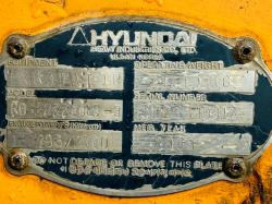 HYUNDAI ROBEX 220LC-3 EXCAVATOR*C/W BUCKET*VIDEO*