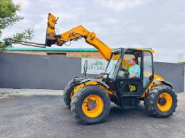 JCB 526-56 TELEHANDLER* AG SPEC*C/W PALLET TINES*VIDEO*