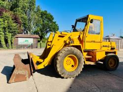 BRAY A4500 LOADING SHOVEL C/W BUCKET *NO BREAKS*