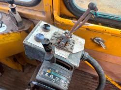 MOXY MT30 *C/W TEREX 120.2 TRIPLE PUSH OUT CRANE*VIDEO*