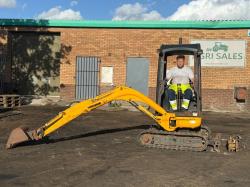 JCB 8018 MINI EXCAVATOR*EXPANDING TRACKS*C/W PECKER*VIDEO*