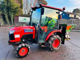 KUBOTA B2650 4WD TRACTOR *YEAR 2017, 1044 HOURS* C/W SAULT SPREADER *VIDEO*