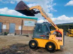 MUSTANG 2600R SKIDSTEER*C/W BUCKET*YEAR 2014*VIDEO*