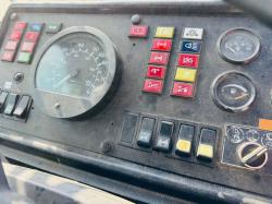 GROVE AT633B MOBILE CRANE*C/W 4X SUPPORT LEGS*VIDEO*