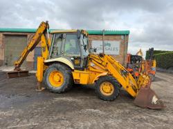 JCB 3CX PROJECT 8 SITEMASTER+*C/W 4 IN 1 BUCKET*VIDEO*