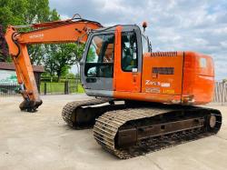 HITACHI ZX225USR TRACKED EXCAVATOR C/W QUICK HITCH *VIDEO*