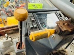 JCB 3CX PROJECT 8 HUB REDUCTION BACK END*C/W 4 IN ONE BUCKET*VIDEO*