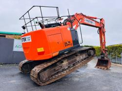 HITACHI ZAXIS ZX225USR LC-5B EXCAVATOR*YEAR 2014*C/W BUCKET*VIDEO*