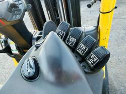 HYSTER H3.0FT CONTAINER SPEC FORKLIFT*C/W PALLET TINES*YEAR 2017*VIDEO*