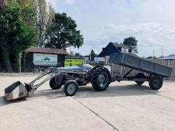 GREY FERGUSON DIESEL 2WD TRACTOR C/W LOADER, BUCKET, FOLKS & TRAILER *VIDEO*