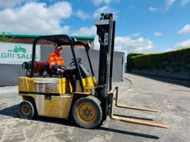 CAT V50D GAS FORKLIFT *C/W SIDESHIFT*