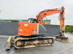 HITACHI ZX135US-3 TRACKED EXCAVATOR*ENGINE TAPPING*C/W BUCKET*VIDEO*