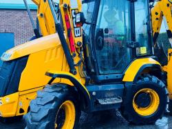 JCB 3CX COMPACT*C/W BUCKET*EXTENDED DIG*YEAR 2017*VIDEO*