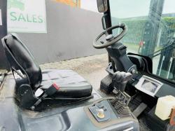 DOOSAN G25E-7 FORKLIFT*C/W PALLET TINES*YEAR 2022*VIDEO*