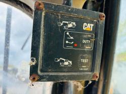 CAT TH62 TELEHANDLER *C/W PALLET TINES* READING 6603 HOURS*VIDEO*