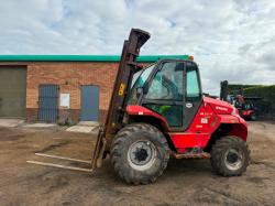 MANITOU M30-4 FORKLIFT*C/W PICK UP HITCH*YEAR 2019*5480 HOURS*VIDEO*
