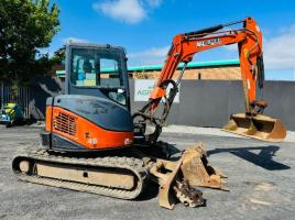 HITACHI ZX48U-3 CLR EXCAVATOR*C/W QUICK HITCH AND 2 BUCKETS*YEAR 2011*VIDEO*