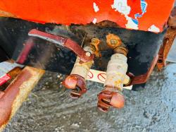 INGERSOL RAND AIR COMPRESSOR*C/W 3 CYLINDER KUBOTA ENGINE*VIDEO*