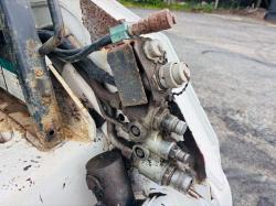 BOBCAT 773 HIGH LIFT TURBO SKIDSTEER*C/W PALLET TINES*VIDEO*