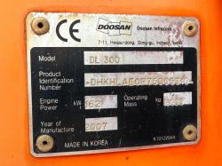DOOSAN DL300 LOADING SHOVEL*C/W BUCKET*VIDEO*