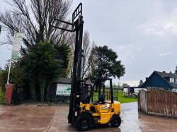 CATERPILLAR 25 DIESEL CONTAINER SPEC FORKLIFT C/W SIDE SHIFT *VIDEO*