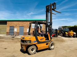 SAMSUNG SF30D FORKLIFT*C/W PALLET TINES*VIDEO*