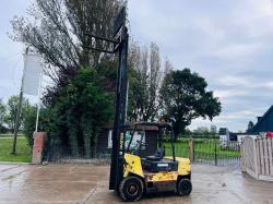 HYSTER 2.5 CONTAINER SPEC DIESEL FORK LIFT C/W SIDE SHIFT & ISUZU ENGINE *VIDEO*