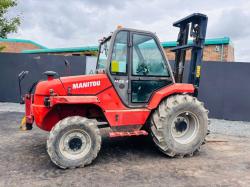 MANITOU M26-4 4X4 FORKLIFT*READING 2932 HOURS*C/W PALLET TINES*VIDEO*
