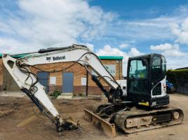 BOBCAT E85 EXCAVATOR*C/W QUICK HITCH*YEAR 2017*SPARES AND REPAIRS*VIDEO*