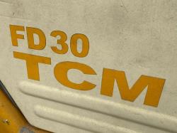 TCM FD30Z7S CONTAINER SPEC FORKLIFT *C/W 8 FT TINES*VIDEO*