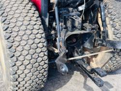 MASSEY FERGUSON 1220 LOADER TRACTOR *C/W LOADER AND BUCKET*VIDEO*