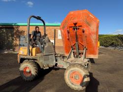 AUSA D400 AHG SWIVLE TIP DUMPER*YEAR 2015*2609 HOURS*VIDEO*