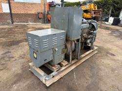 BRUSH STATIONARY GENERATOR*C/W 6 CYLINDER ENGINE*VIDEO*