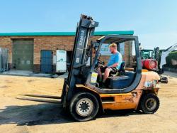SAMUK SF35D FORKLIFT*C/W PALLET TINES*VIDEO*
