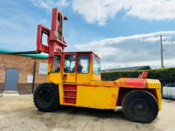 LANSING TR25 2 STAGE MASTED FORKLIFT*C/W PALLET TINES*VIDEO*