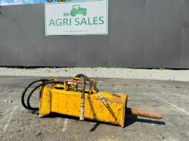 HYDRAULIC HAMMER *C/W HYDRAULIC PIPES*