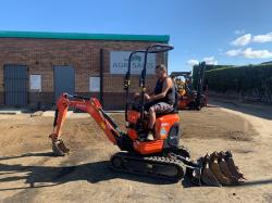 KUBOTA U10-3 MICRO DIGGER*ONLY 1089 HOURS*YEAR 2018*VIDEO*