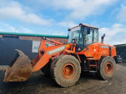 DOOSAN DL200-3 LOADING SHOVEL*C/W BUCKET*YEAR 2015*VIDEO*