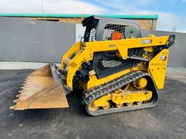 CATERPILLAR 249D3 TRACKED SKIDSTEER*C/W BUCKET*YEAR 2021*