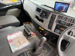 VOLVO FE320 HOOK LOADER LORRY*C/W PALFINGER CRANE*VIDEO*