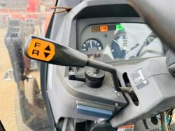 KUBOTA GL221 4WD COMPACT TRACTOR*C/W FRONT LOADER*VIDEO*