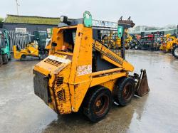 CASE 1825B SKIDSTEER*SPARES AND REPAIRS*C/W 3 IN 1 BUCKET*VIDEO*