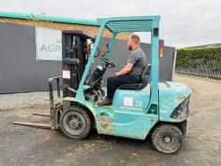 MITSUBISHI FD20K CONTAINER SPEC FORKLIFT*C/W PALLET TINES*VIDEO*