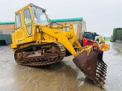CATERPILLAR 943 TRACKED LOADER*C/W 3 IN 1 BUCKET*VIDEO*