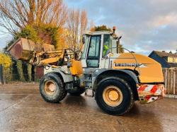 LIEBHERR L538 4WD LOADING SHOVEL C/W BUCKET *VIDEO*