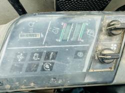 KOMATSU PC60 EXCAVATOR *C/W 2 BUCKETS*VIDEO*